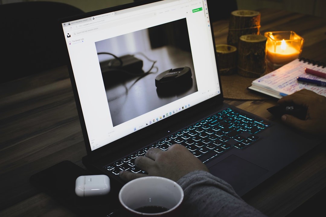 OpenAI aggiorna ChatGPT con strumenti di apprendimento interattivo mentre crescono le controversie legali